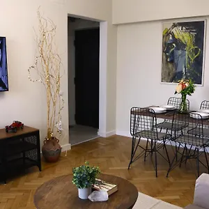 Mina Center Amzei Bucureşti